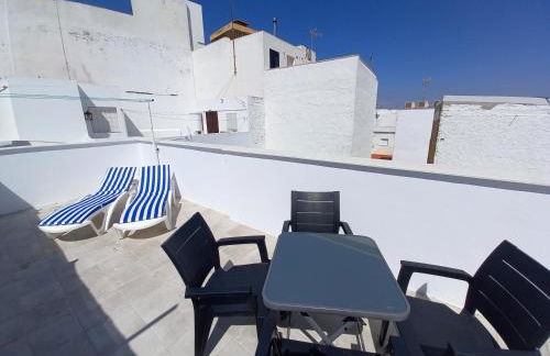 Casa El Cuartel with private seaview rooftop - Foto 9