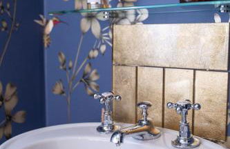 Bespoke Central Town House - Photo 22