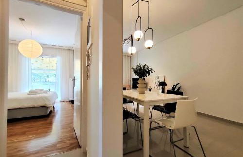 Vouliagmeni Iasonos Residence Central Stylish Flat - Photo 5