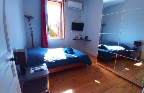 Studio Calme avec Jardin, Tram T6 & Métro D, Proche Hôpital Mermoz et Édouard Herriot - Foto 1