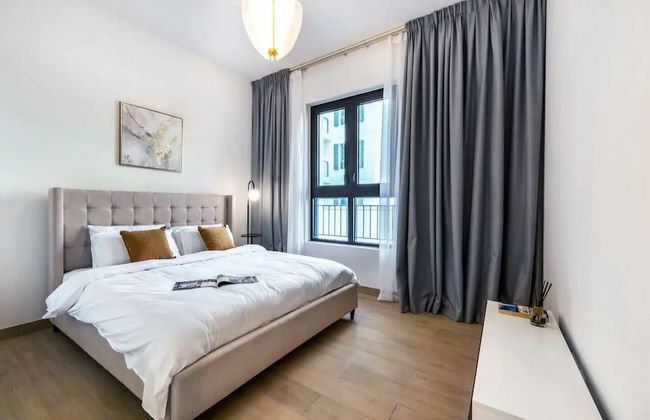 Stylish 2BR in La Rive 2 - Photo 6