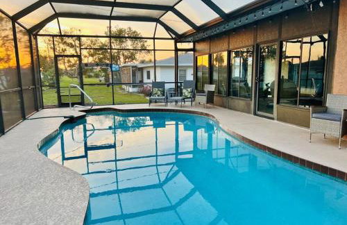 Heated Saltwater Pool Home Minutes to Beach - Foto 22
