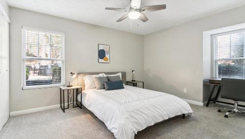 400 winchester 601l 2 Bed 2 Bath Newly Furnished - Foto 1