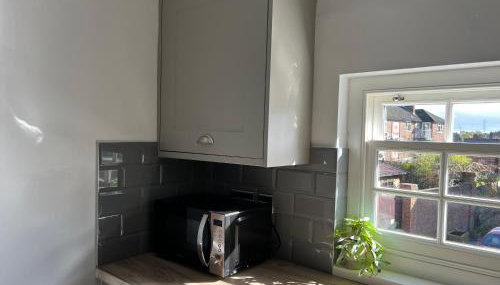 Hillary's Hideaway - Photo 5