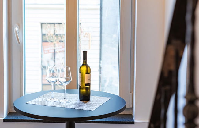 Rhino Studios - Photo 21