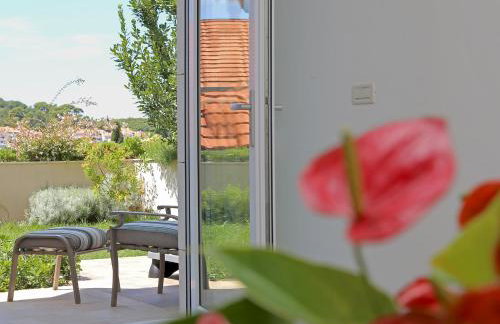 Abelia, two terraces, hot tub, free parking - Foto 24