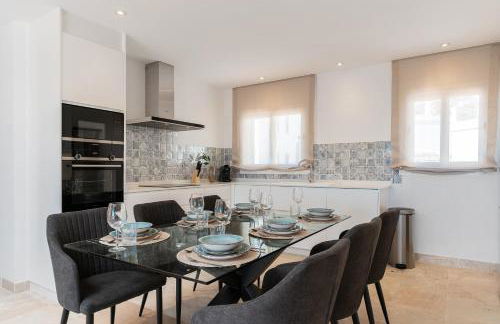 Sea View Penthouse - Magical Resort in the Heart of the Golf Paradise - Paraíso Pueblo, Benahavís - Photo 5