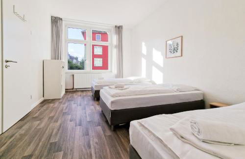 Tolstov Apartments - Several 1 Room Fitter Apartments with kitchen and washing machine - 25 Min Messe DUS - Photo 3
