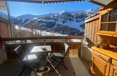 2 pièces pour 5 personnes, tout pédestre, pistes a 3mn, vue exceptionnelle - Photo 3