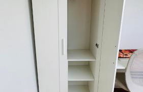 Charming Attic Retreat with Sloped Roof - Foto 6