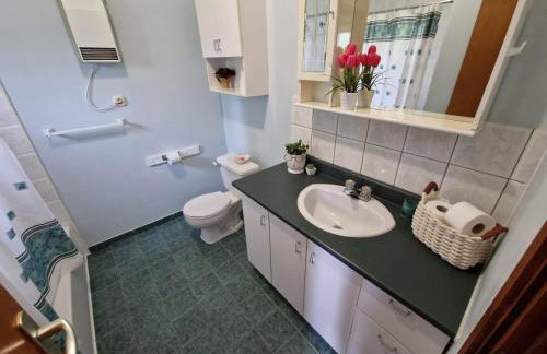 Gabriella House - Photo 42