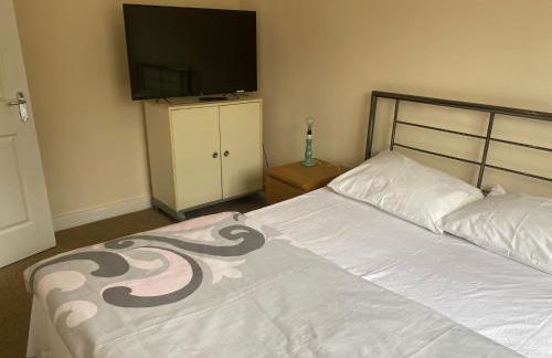 Langham Lake House Milton Keynes - ideal for couples, solo travellers, families - Foto 24