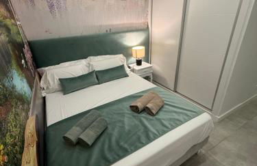 Charming Madrid Apartment 6 paradas metro El Retiro - Photo 10