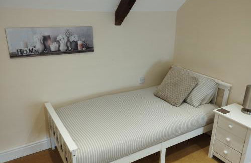 Waterfront Location, Balcony, Sea Views, Free Parking - Foto 11