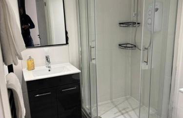 Exclusive Lakeside Apartment - Foto 11