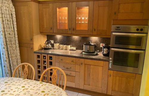 Country Cottage Sleeps 6 w/ Hot Tub & Dog-friendly - Foto 74