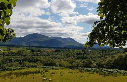Old School, Spean Bridge - fun, friendly, relaxed - Photo 6
