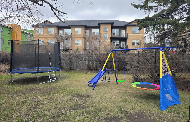 Stay & Play - Central Family Friendly - Photo 21