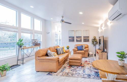 Serene Hill Country Home w/ Romantic Garden Escape - Foto 28