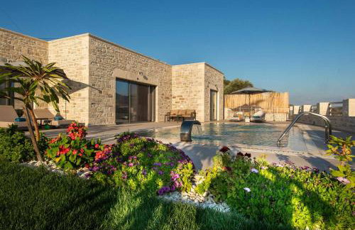 Villa Stone Diamond - Photo 1