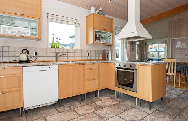 8 Person Holiday Home in Sjolund-by Traum - Photo 7