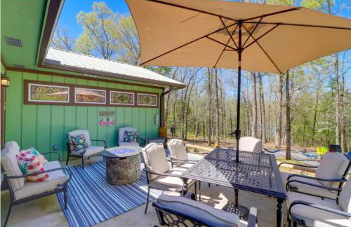 Lakeside Retreat on 10 Secluded Acres - Foto 31