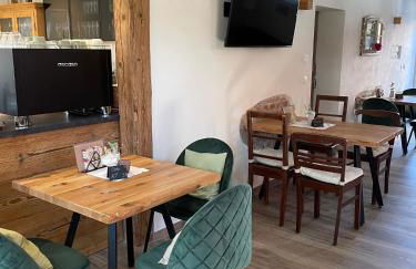 Frau Kunni - Café und Ferienwohnungen - Foto 16