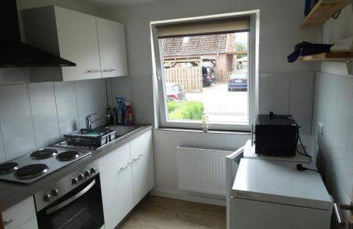 Haus Holo für Monteure - 4 Einzelzimmer - 5 Betten -2 Bäder - Küche - Foto 11