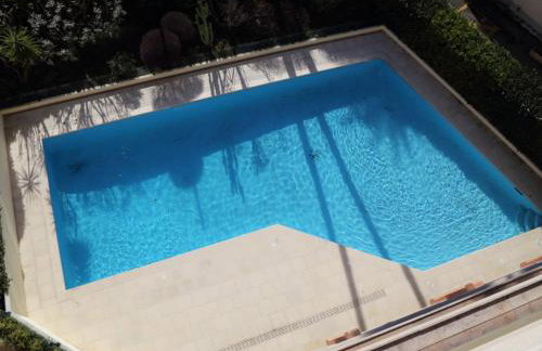 2P calme avec terrasse, piscine, parking et wifi - FR-1-196-368 - Foto 13