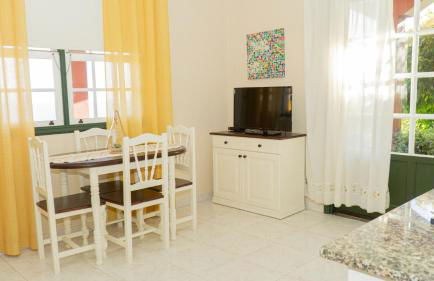 La Rivera Apartments - Foto 50