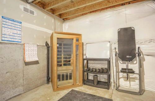 4BR Hot Tub Pool Table, Ping Pong, Foosball! - Foto 14