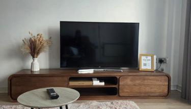 Wolverhampton Apartment with Free Parking 1 minute from the train station - Foto 2