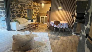 La maison des petites choses, la tiny house du Puy Mary-Cantal - Foto 2
