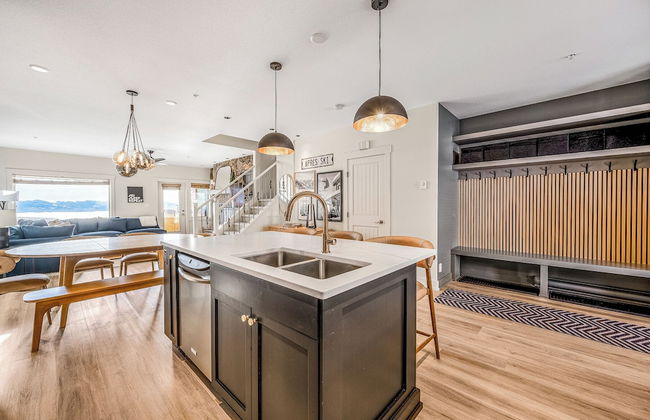 Vista at Big White Amazing Location View - Photo 54