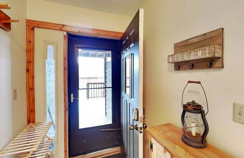 Alpine Loft and Lake - Foto 24