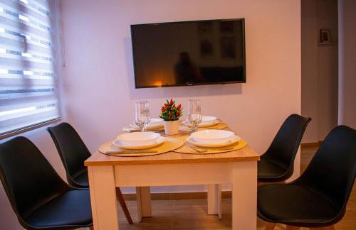 Alojamiento entero, centro de Córdoba con cochera - Foto 2