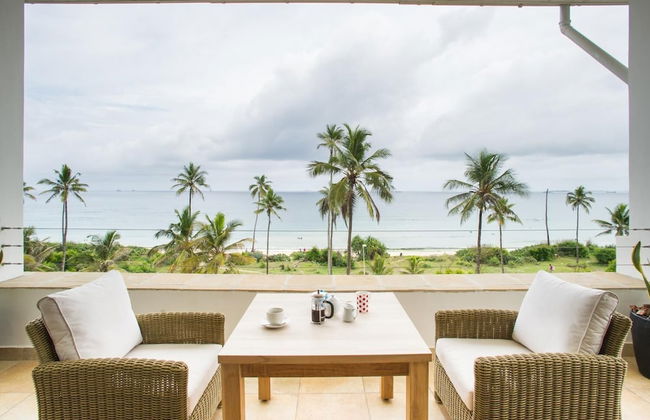 The Oyster Bay Hotel Suites - Photo 7