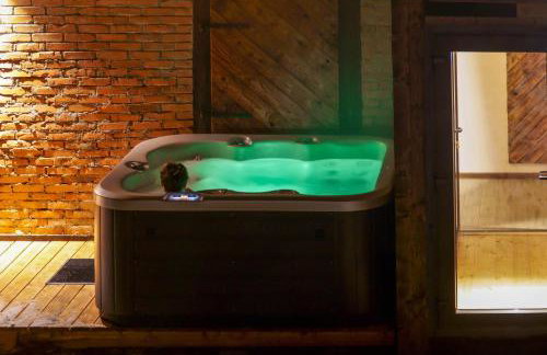 Novosiele Lifestyle Apartments - nad górską rzeką - Strefa relaksu sauna jacuzzi - Bieszczady - Foto 7