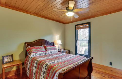 Lakefront Custom-Built Mentone Home Game Room! - Foto 16