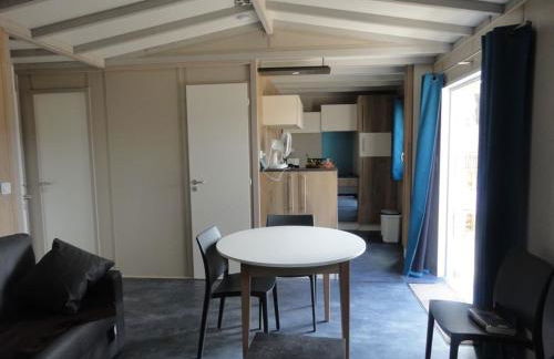 Chalet neuf avec piscine couverte, proche mer, calme et sécurisé - 6 personnes - FR-1-777-8 - Foto 4