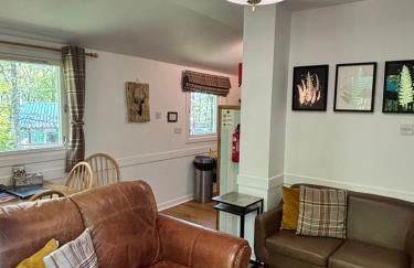 Fern Lodge 11 with Hot Tub - Foto 3