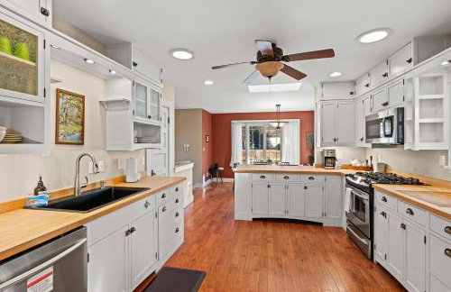 Downtown Craftsman with Hot Tub - Foto 10