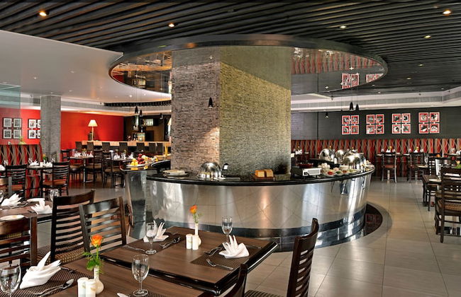 Savoy Suites Manesar - Foto 26