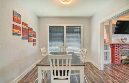 Charming and Quaint El Paso House with Backyard! - Foto 12