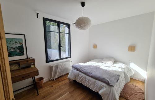 Gite Au Coeur de Tours, familial avec jardin au calme, parking - Photo 13