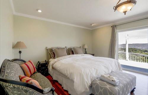 Napa Vineyard with Stunning Views By Allevo Homes - Foto 22