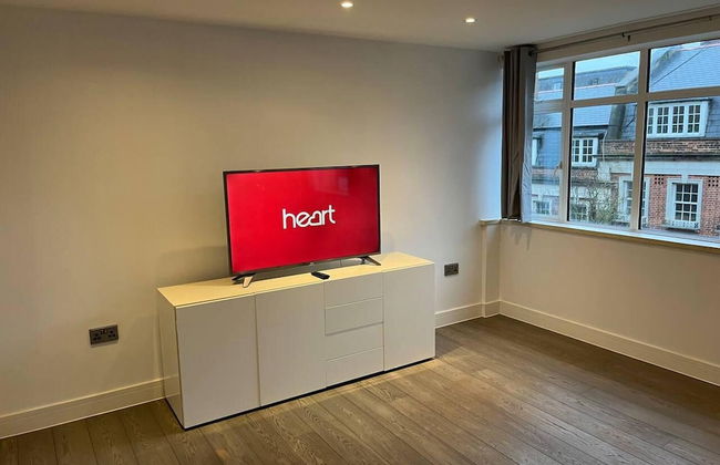 Luxury 2 Bed 2 Bath Apartment Central Location - Foto 15