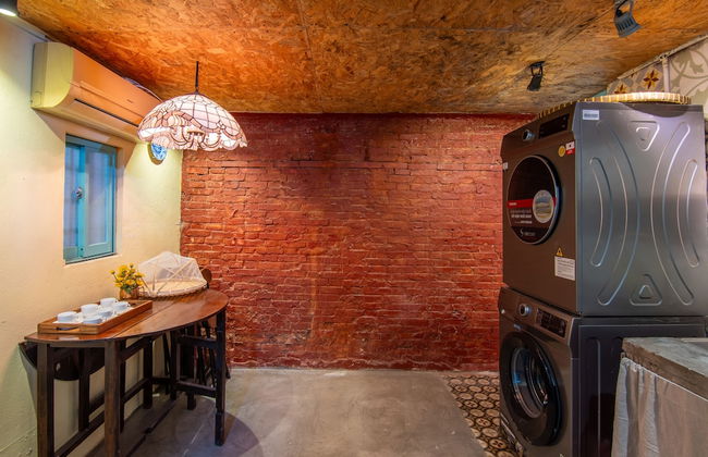 Ancient Saigon House BenThanh Center - Photo 16