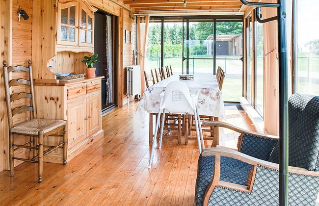 Peaceful Retreat With Sauna - Photo 27