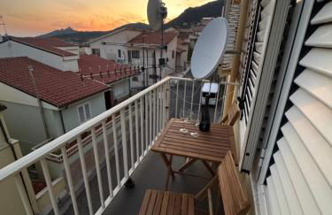 Relax & Sunshine - Modern 2BR Apartment, 100m2, nature view, 30 min from San Teodoro - Ideal for families, groups & Smartworkers - Foto 2